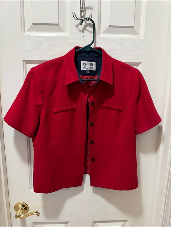 Kasper Other - Kasper Red Short Sleeve Button Front Top